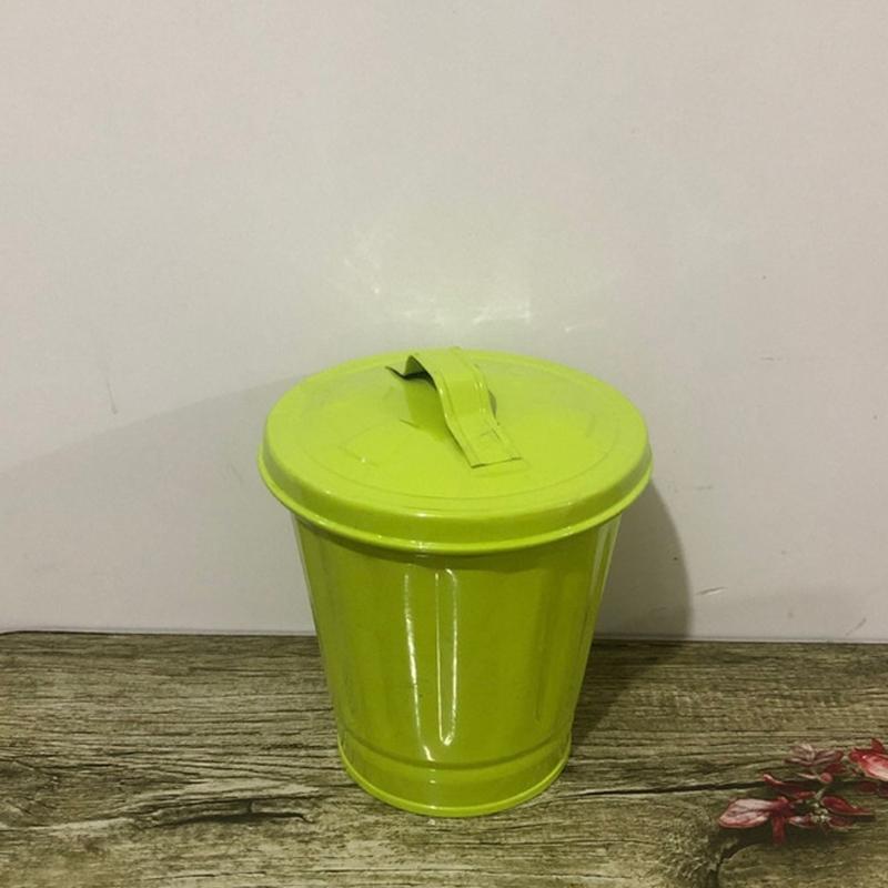 Modern Iron Waste Receptacle Top Dustbin Strong And Easy To Carry For Different Room Applications