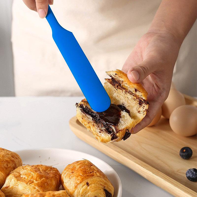 1 piece - Heat resistant silicone spatula, long handle cake cream mixer, baking dough scraper, candy tool, kitchen accessories