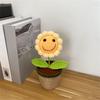Gehäkeltes Lachendes Sonnenblumen-Topf-Ornament mit LED-Licht Handgefertigte Dekorationen für Innenbereich Schreibtisch Partys Veranstaltungen Geschenk