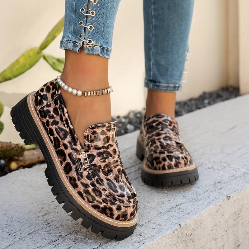 Women'S Retro British Style Loafers - Black & White Leopard Print, Chunky Sole, Slip-On Flats for All Seasons, Versatile Casual to Night Out Shoes