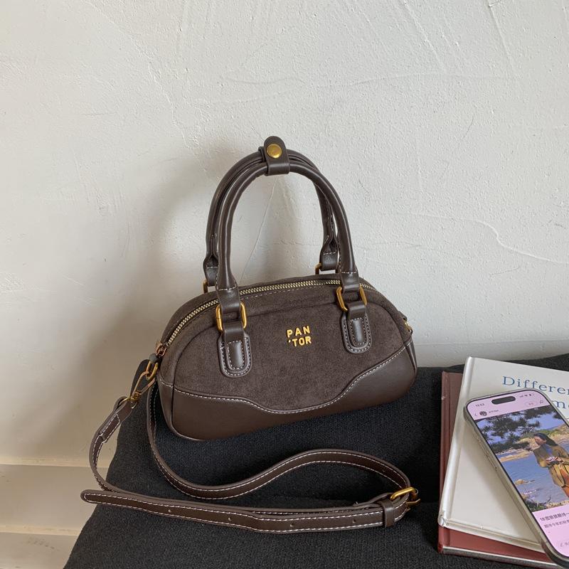 

Popular bag women s 2025 new bag shoulder bag versatile messenger bag contrasting color portable bowling women s bag