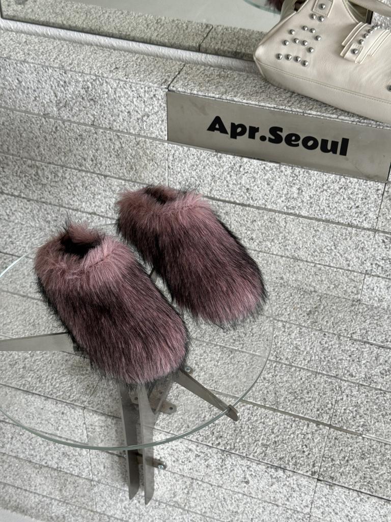 2025 Autumn and Winter Small Man Thick-soled Bag Head Birken Women's Lamb Wool Shoes Bag Head Drag Fleece Warm Lazy Slippers