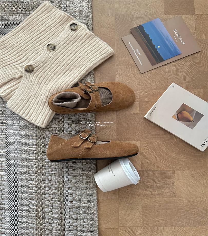 Retro Mary Jane shoes women's flats 2025 spring and autumn new round head grandma shoes women's one-word buckle single shoes