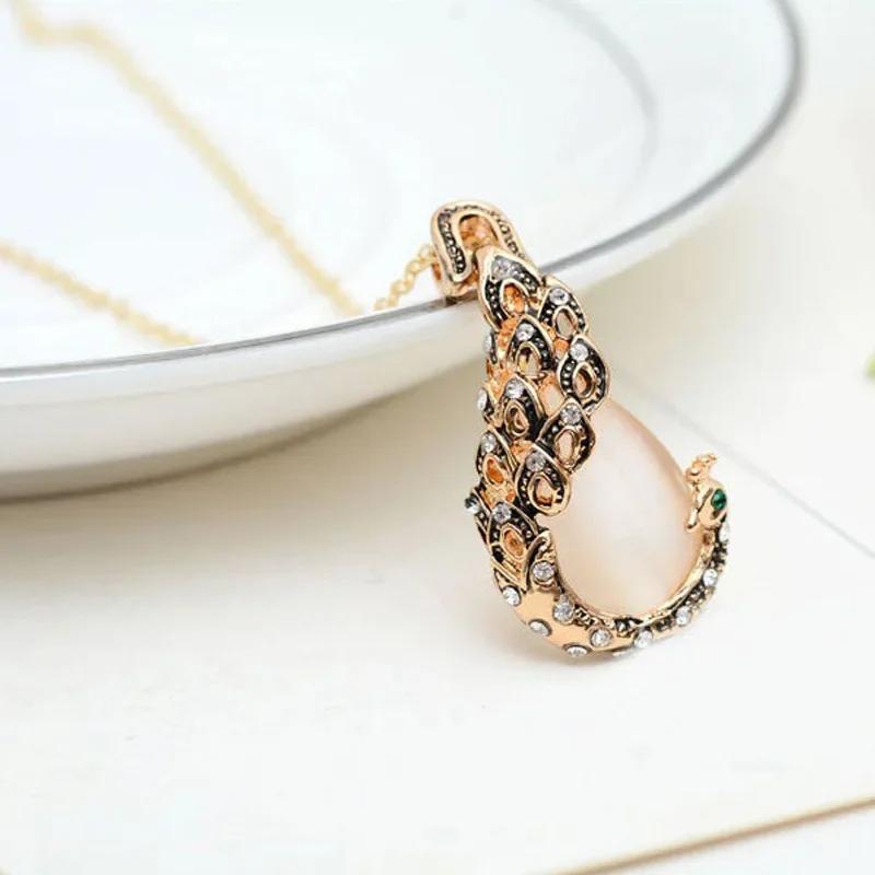 Screwable Ebony Acorn Pendant Wooden Long Necklace Pine Cone Design Drop Jewelry Accessories for Women Birthday Gifts