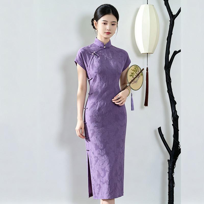 Blue-green with rotator sleeves, Republic of China style, new Chinese style, daily Suzhou long cheongsam, improved young women's high sense