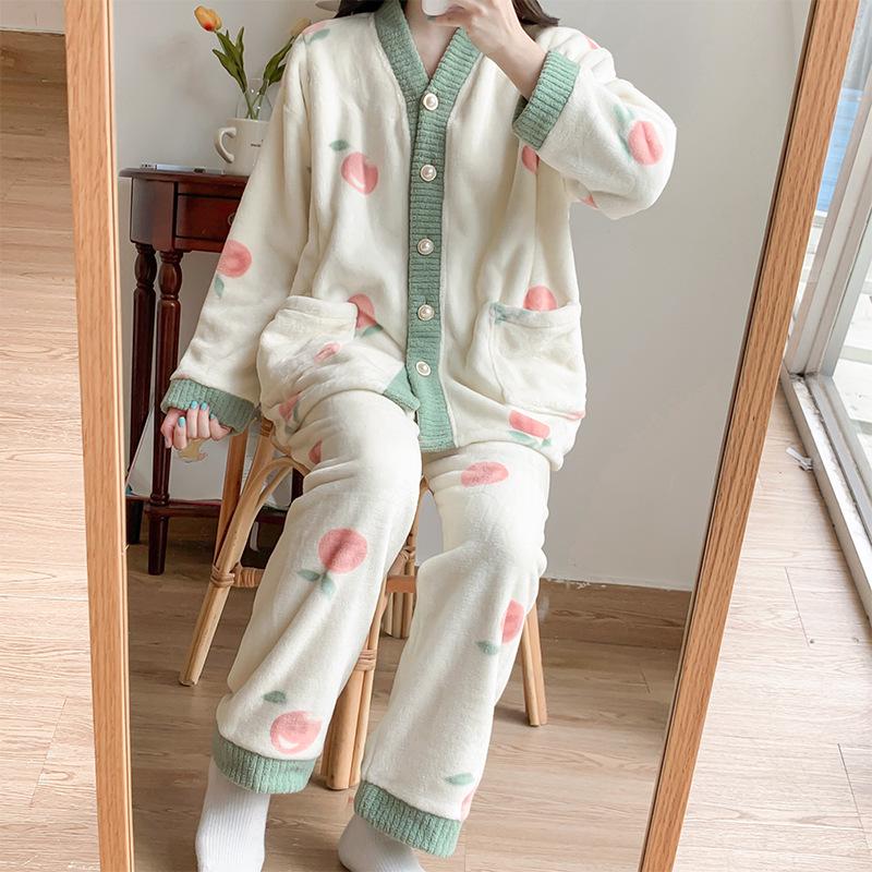 

Women s Coral Fleece Pajama Set - Long Sleeve, Thickened, Plus Velvet Flannel for Autumn and Winter 2XL