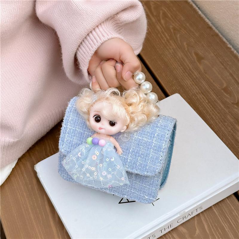 Adorable Korean Style Cartoon Doll Handbag For Girls In Cute Colors And Breathable Fabric