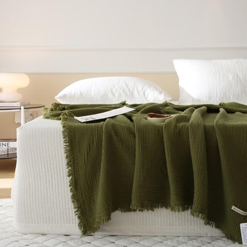 Brangdy Minimalist Washable Tassel Quilt
