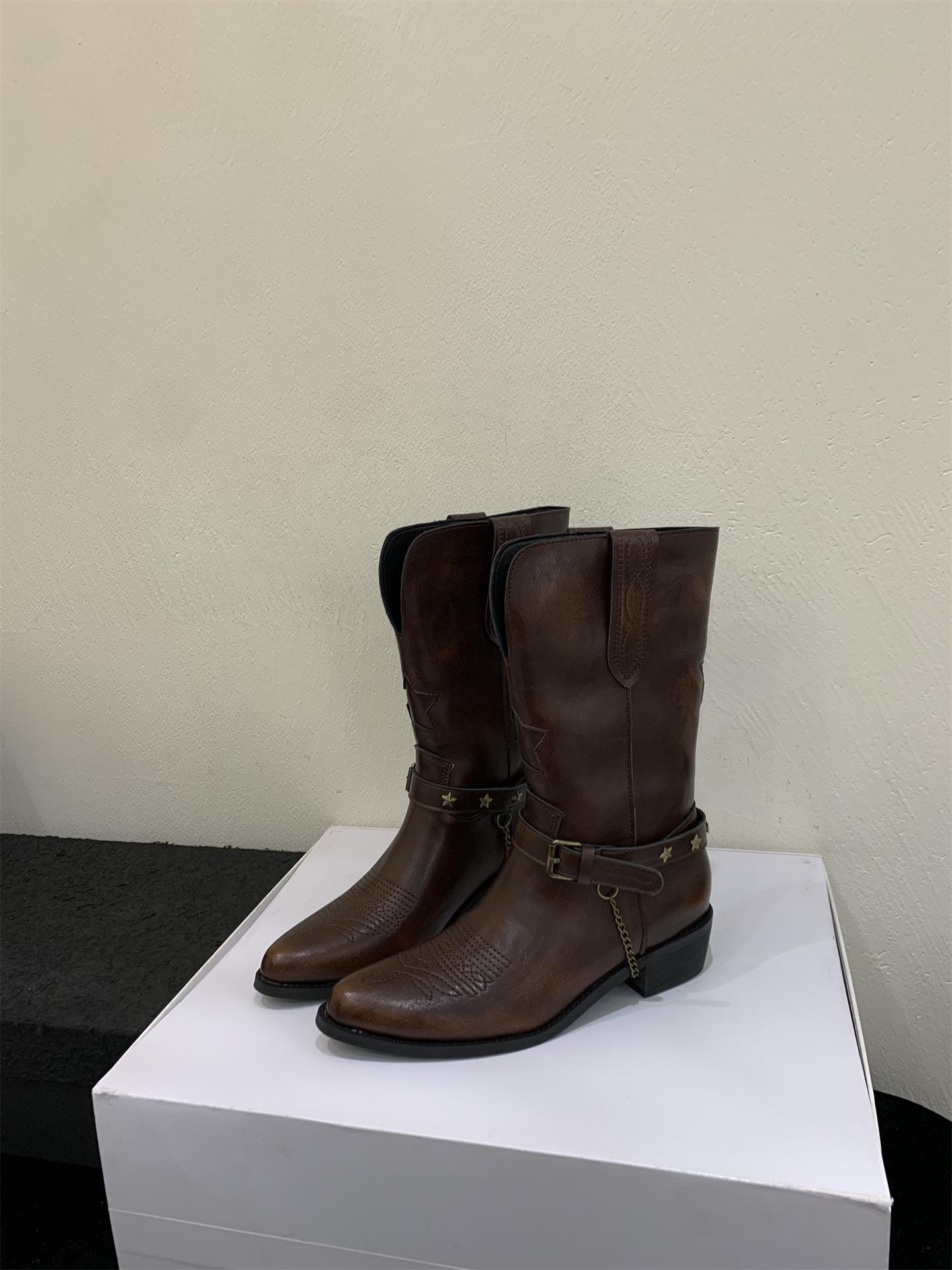 

Retro old v-mouth cowboy boots pointed head belt decorative short boots polished knight boots sleeve short boots thick heel 39 коричневий