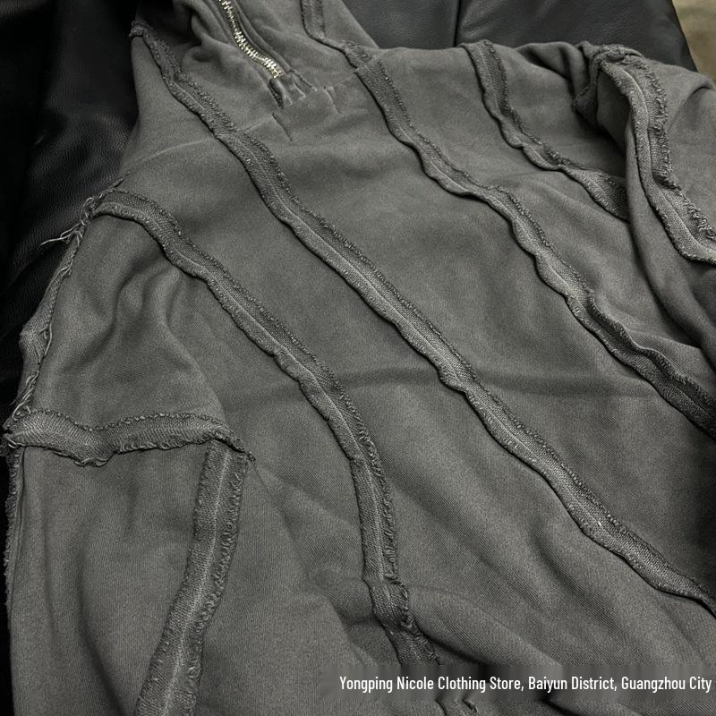 Cardigan com Capuz e Estampa de Tubarão Desgastado THUG CLUB