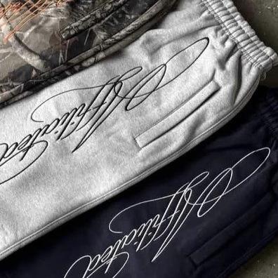 Pantaloncini sportivi unisex a vita media-bassa, gamba dritta, con ricamo, casual, in poliestere traspirante, per basket, corsa, sport, per la primavera, streetwear