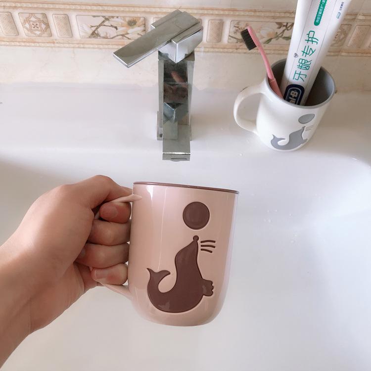 Modern Minimalist 600ml PP Plastic Bathroom Cup Set Of Four With Simple Design Durable Toothbrush Holder And Mouthwash Cup For Home Hotel