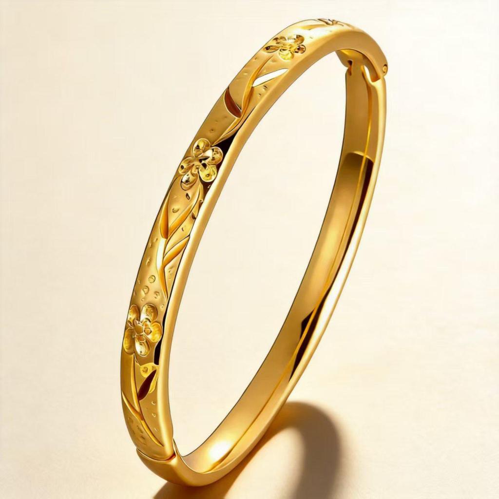 Heart-Shaped Stainless Steel Bracelet for Girls - Light Luxury, Fashionable, Simple, Versatile, Non-Fading Wristband