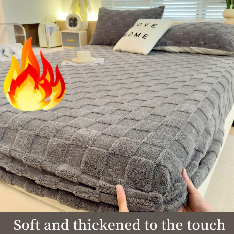 2025 Autumn and Winter Thickened Milk Velvet Bed Sheet,Single Piece Soft Coral Velvet Bed Cover,Taffeta Mattress Protector