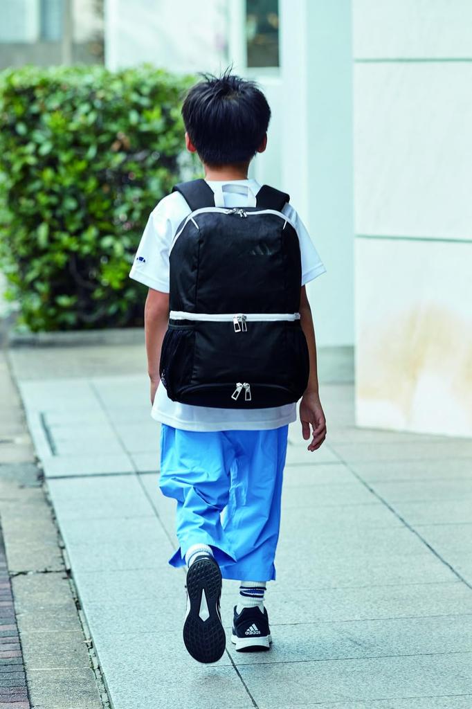 Adidas Soccer Daypack for 30cm W X 44cm H X 20cm D Backpack/Ball Kids, Black, (ADP42BK)