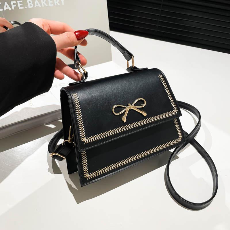 

Новый нишевый дизайн, универсальная маленькая квадратная сумка, женская изысканная трендовая сумка с бантом, модная и элегантная, высококлассная сумка-мессенджер чёрный