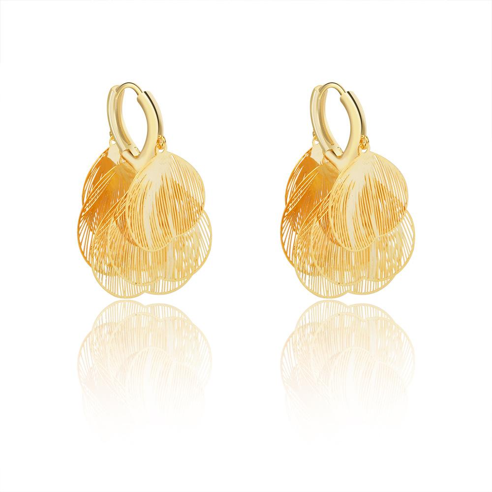 Light luxury super fairy hollow metal petal fringed ear buckle fashionable design high-end temperament elegant earrings