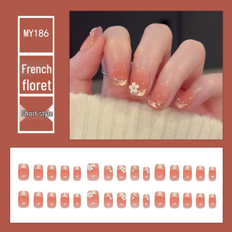 Chasing Light Cat's Eye Crystal Nails: Handmade, Detachable, Flash Diamond Design for Trendy, Stylish Looks.