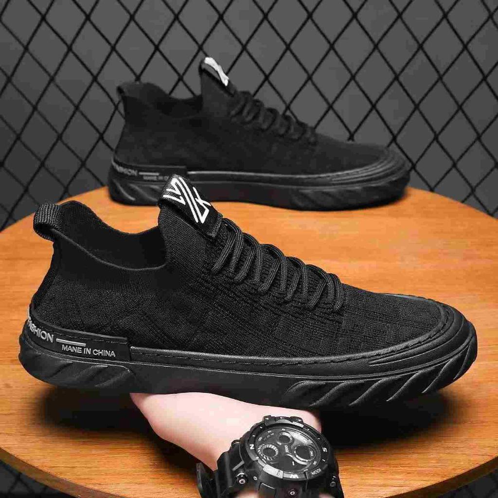 New Men's Shoes Fashion Casual Board Shoes Slip-on Lazy Shoes Comfortable Soft Bottom Men's Board Shoes plus Size Men's Shoes