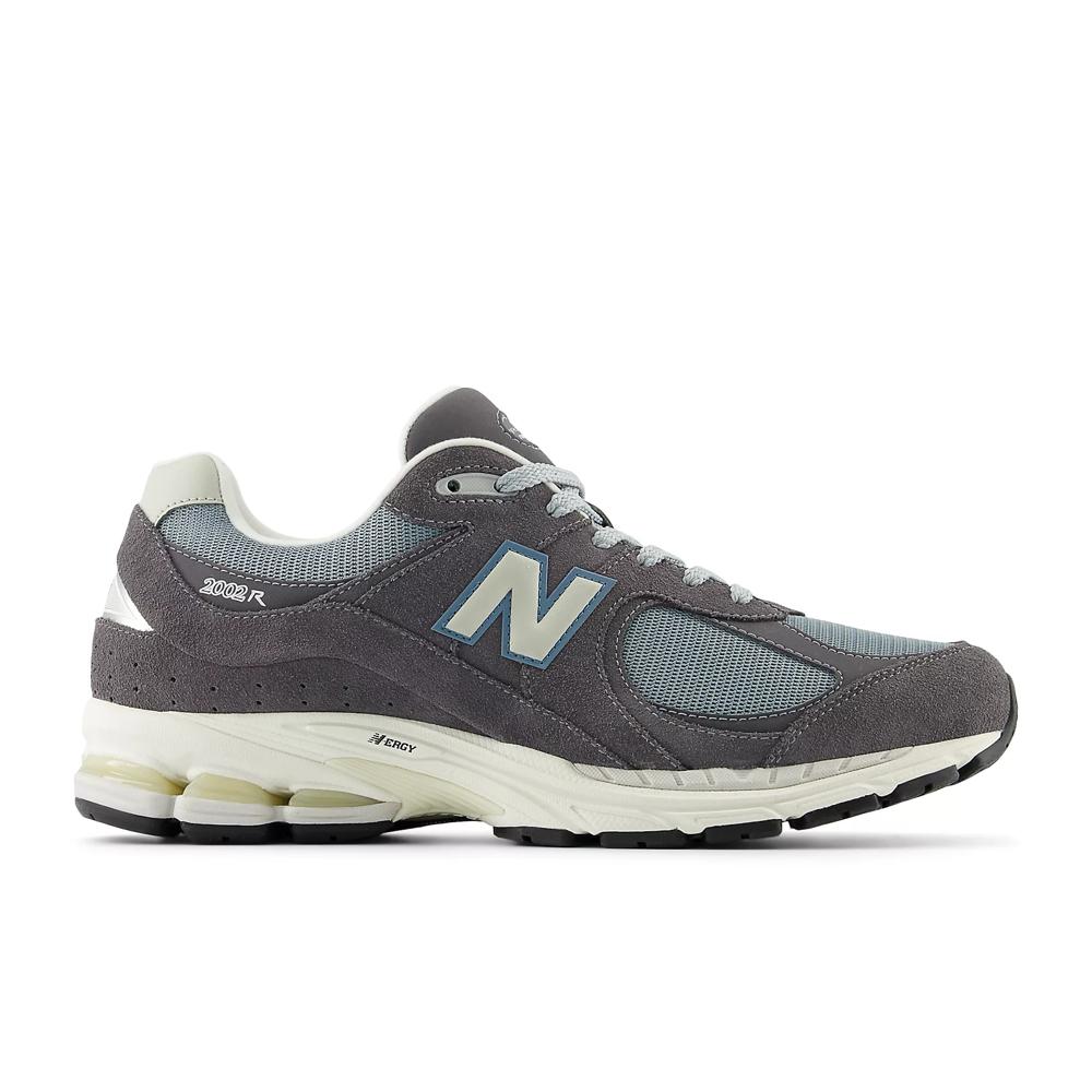 Sneakers New Balance Grey 2002R