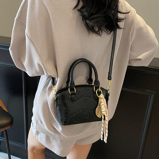 Bags women's new fashionable versatile messenger bags, women's bags niche high-end spring and summer portable bucket bags