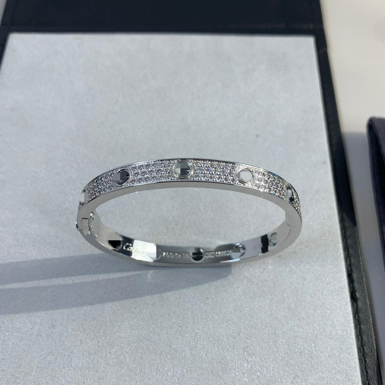 

Высокая версия V Золото Классический LOVE Толстое покрытие 18К Розовое золото Широкая версия Три ряда бриллиантов Цыганский черный маникюр Браслет для пары 20cm