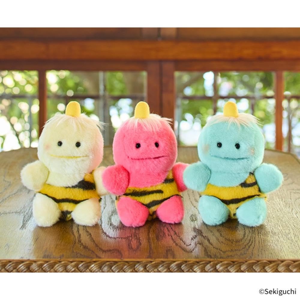Sekiguchi Pikapon Plush Toy, Small, Yellow, Size: Approx. H16.5 X W12 X D9cm, Product Code: 812660