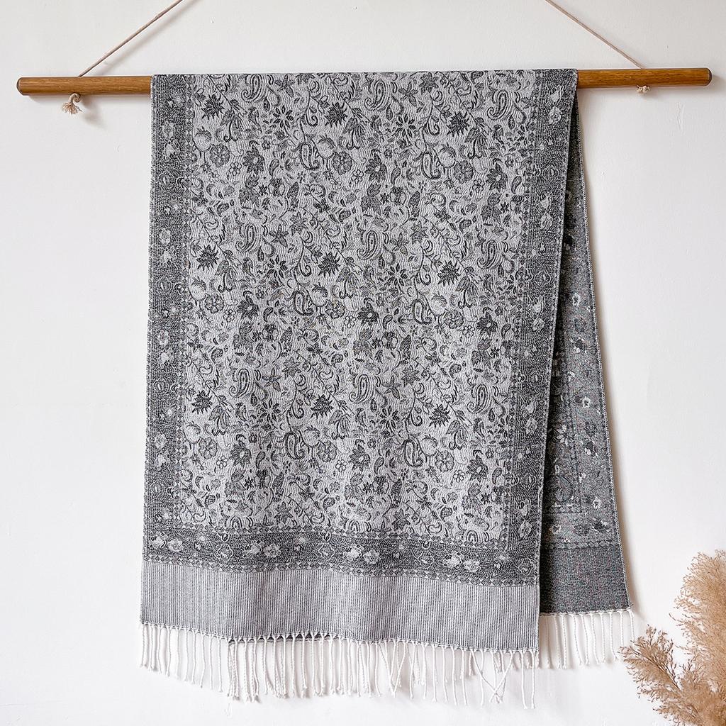 versatile retro flower pattern Hong Kong style imitation cashmere women's warm scarf fashion long beard fringed shawl