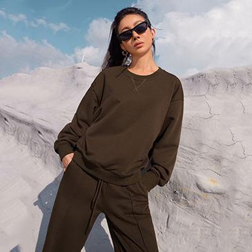 2026 Women's Casual 2 Piece Lounge Set Long Sleeve Crew Neck Sweatshirt with Pants Fall Winter Comfortable Sportswear