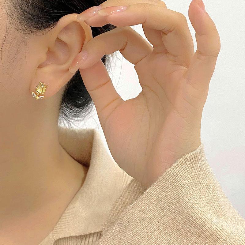Sweet Tulip Earrings Super Fairy Flower Earrings Light Luxury High-end Earrings for Women Niche Sense