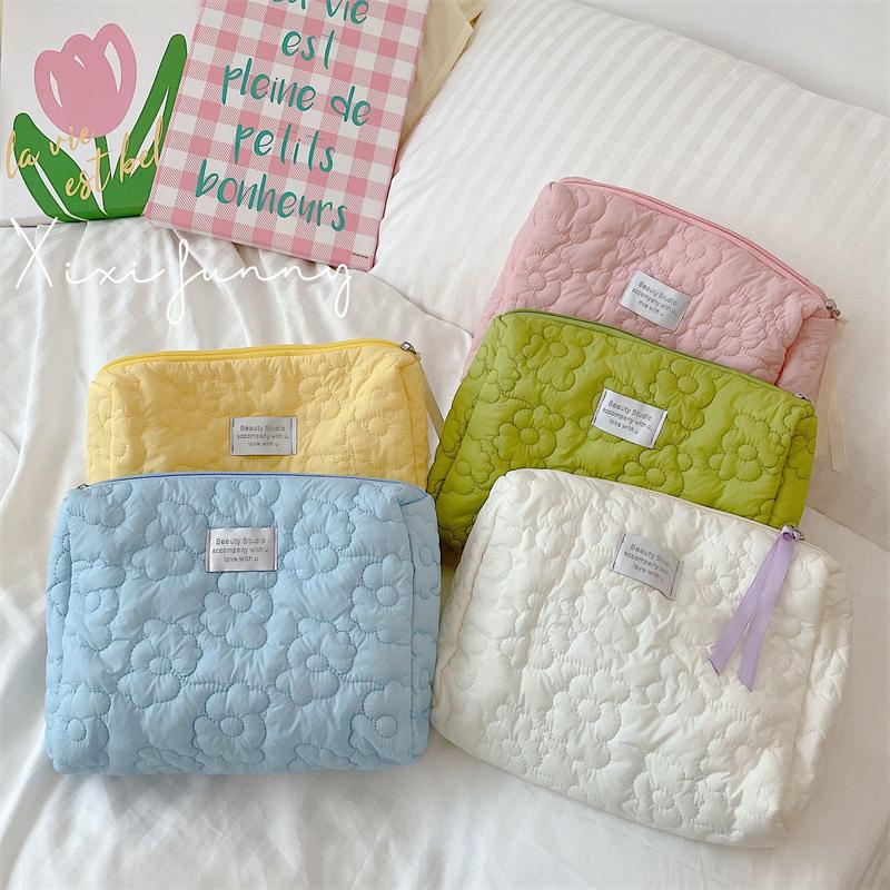 Women 5 Colors Flower Cosmetic Bag Quilted Cotton Soft Makeup Case Pouch Zipper Large Toiletry Bags For Girl  Travel Makeup Bag