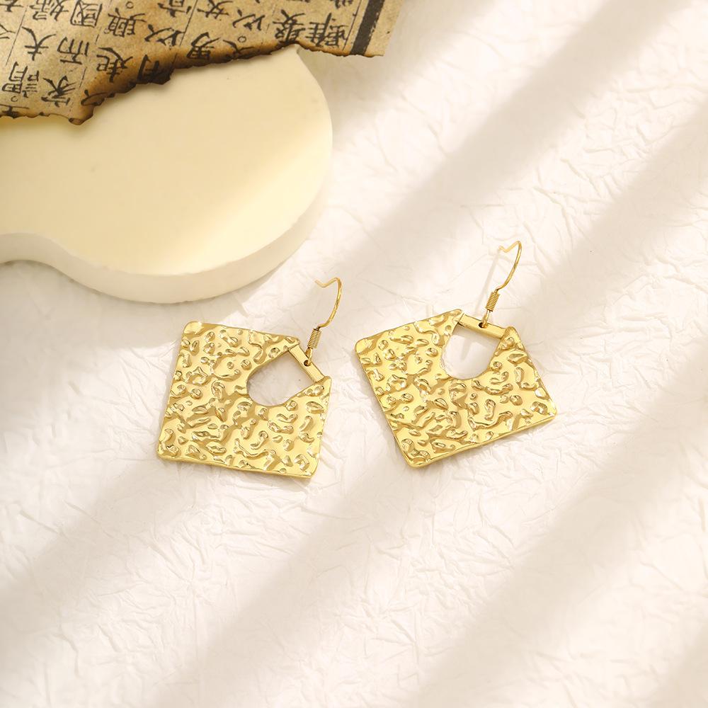 Temperament Retro Vertical Striped Stud Earrings High-Grade Stainless Steel Hollow Love Butterfly Earrings Women'S Niche Earrings