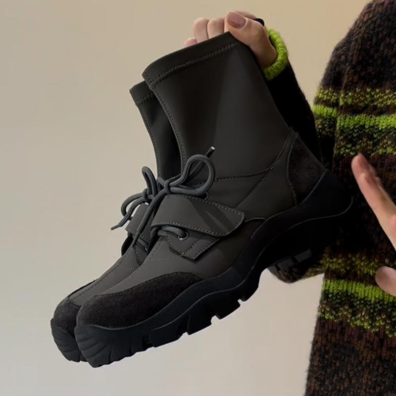 Cowhide version~ Functional wind sports thick-soled strap elastic socks boots Korean version elastic thin boots black short boots women