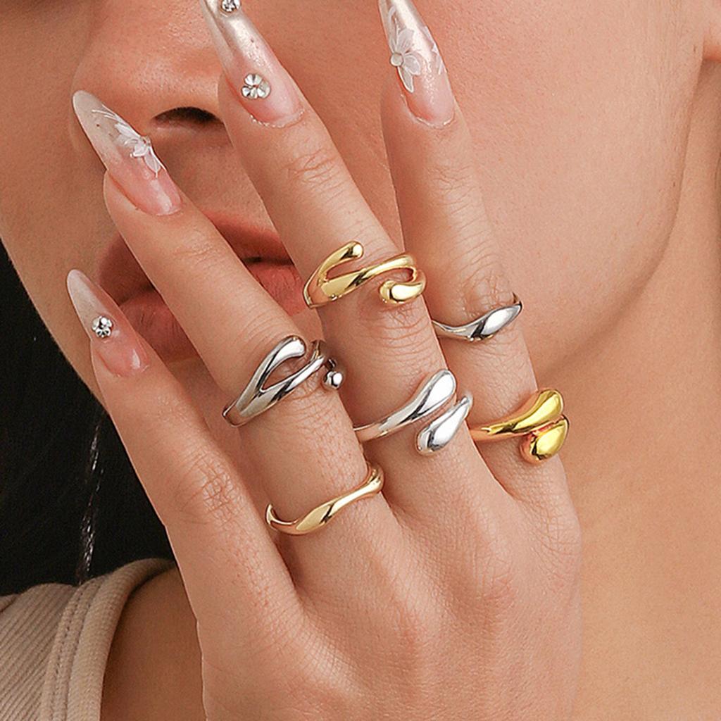 Eye Catching Gold/Silver Tone Rings Set Unique Bendable Rings Jewelry Set Liquid Lava Shaped Rings for Fashion Lovers