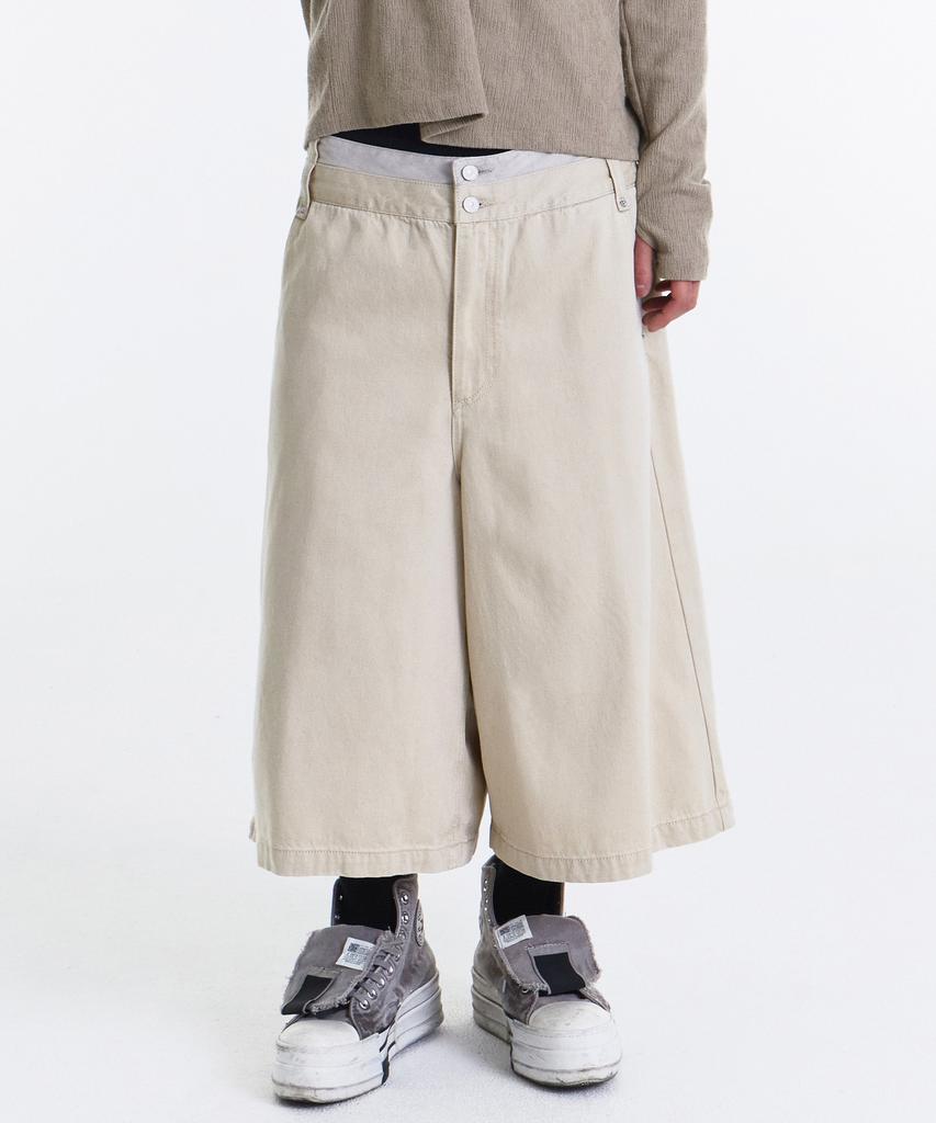 Gicheol Double Waist Bermuda Cotton Pants (Beige)