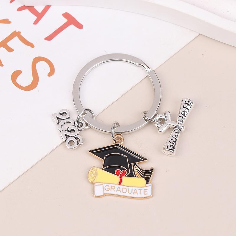 2026 Graduation Gown Cap KeyChain Ring Student Women Jewelry Personalized Accessories Fashion Pendant Gifts Forever