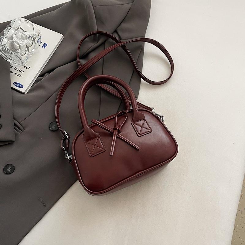 New messenger small bag women's high-end sense niche fashion handbag cute bow mini handbag