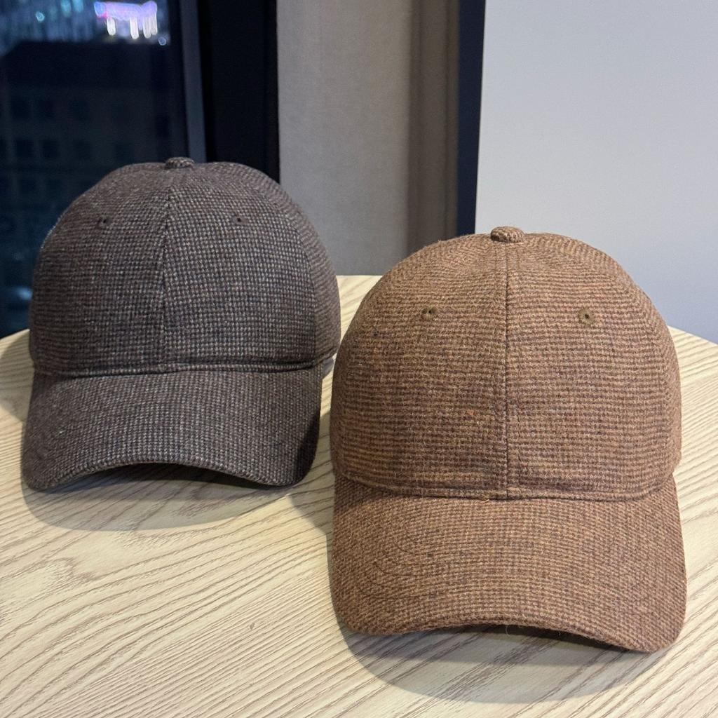 New Korean Style Small Plaid Woolen Baseball Hat for Women High Quality Deepened Large Head Circumference Sunshade Peaked Cap for Men Trendy