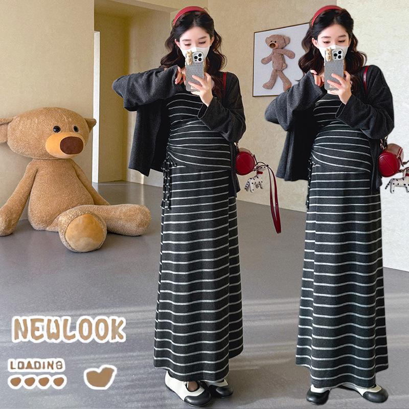 Maternity Three-Piece Set – Vest, Striped Skirt & Jacket (Spring/Autumn 2026) M