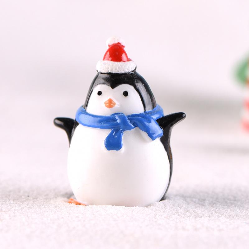 Christmas Cute Little Penguin Micro-landscape Snow Scene Decoration Keychain Pendant Antarctic Penguin Little Animal