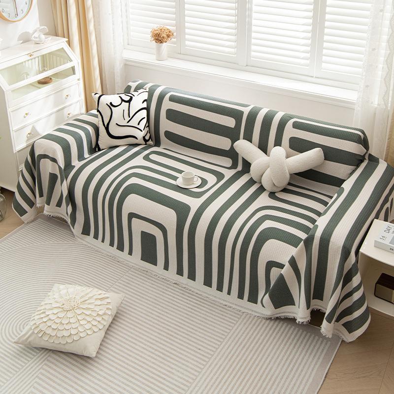 Полотенце для дивана с геометрическим узором — фото 9