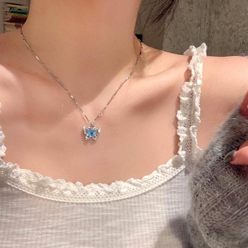 Romantic Blue Crystal Butterfly Necklace For Women Girls Simple Shiny Zircon Bilayer Choker Clavicle Chain New Fashion Jewelry