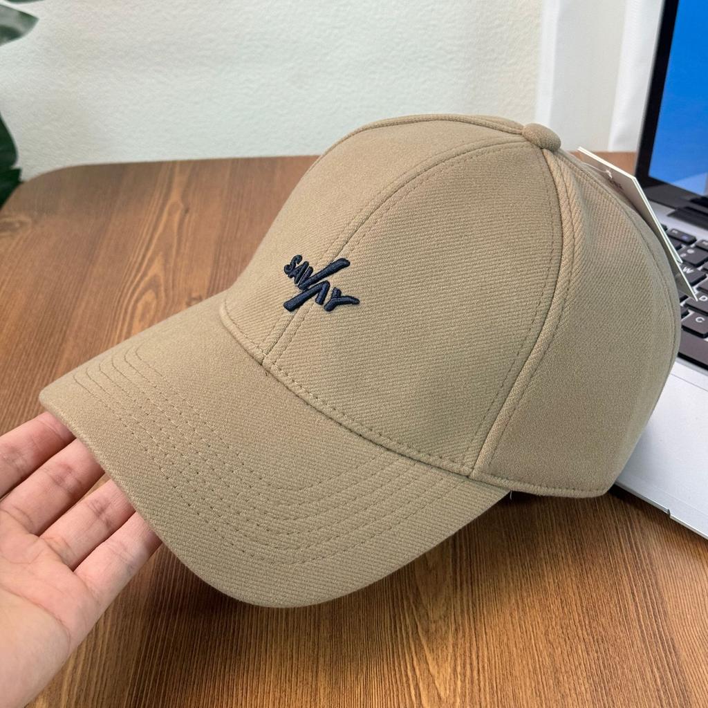 Fashion Hat autumn and winter warm Korean version of the new versatile letter embroidery woolen baseball cap fashion men's and women's sunshade cap