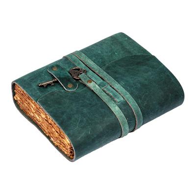 Handgefertigtes Vintage-Tagebuch aus Leder mit antikem Schlüsselverschluss (A5) - 200 handgefertigte Büttenrandseiten – Kobaltfarbe