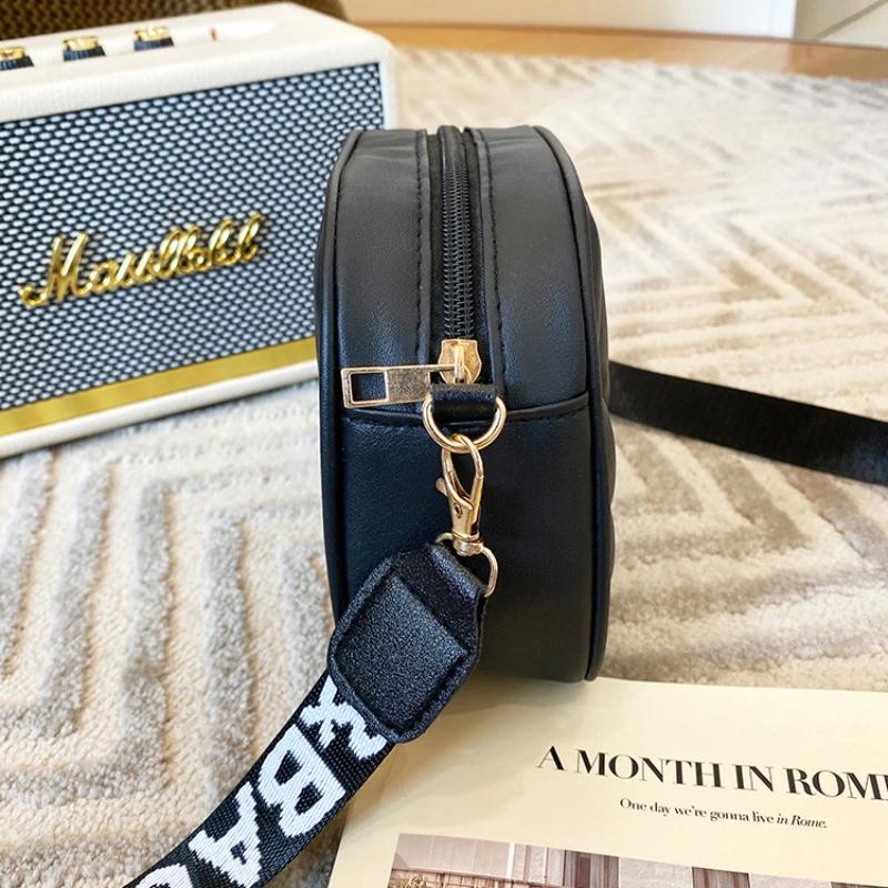 Fashion Travel Camera Bag Women's Cross PU Leather Shoulder Bag Roller Strip Camera Bag New Storage Bags Shoulder Phone Bags
