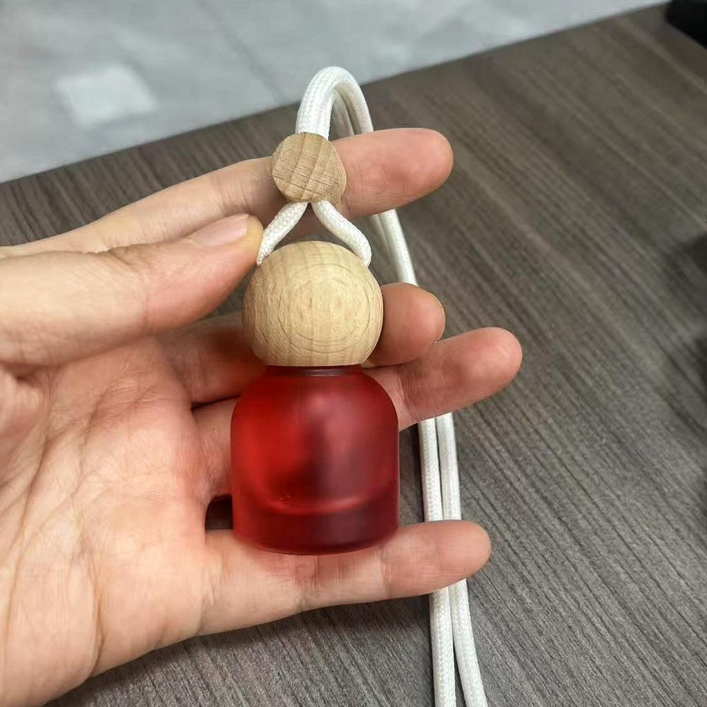 Frosted Glass Pendant Adjustable Car Diffuser Bottle Glass Beech Aromatherapy Bottle Minimalist Hanging Air Freshener For Small