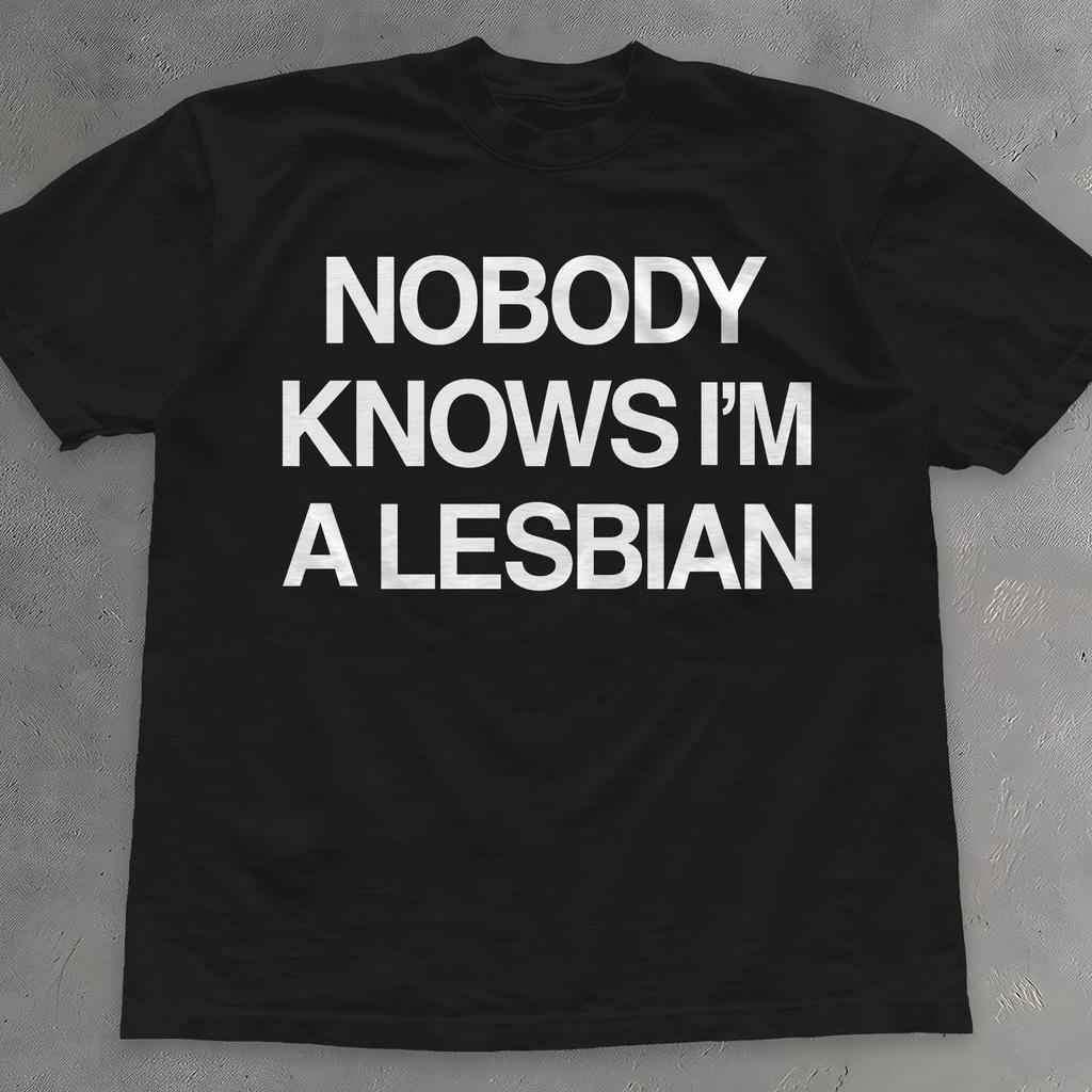 Nessuno Sa Che Sono Una Lesbica T-Shirt Nera: Maglietta Divertente LGBTQ Pride Umorismo Gay