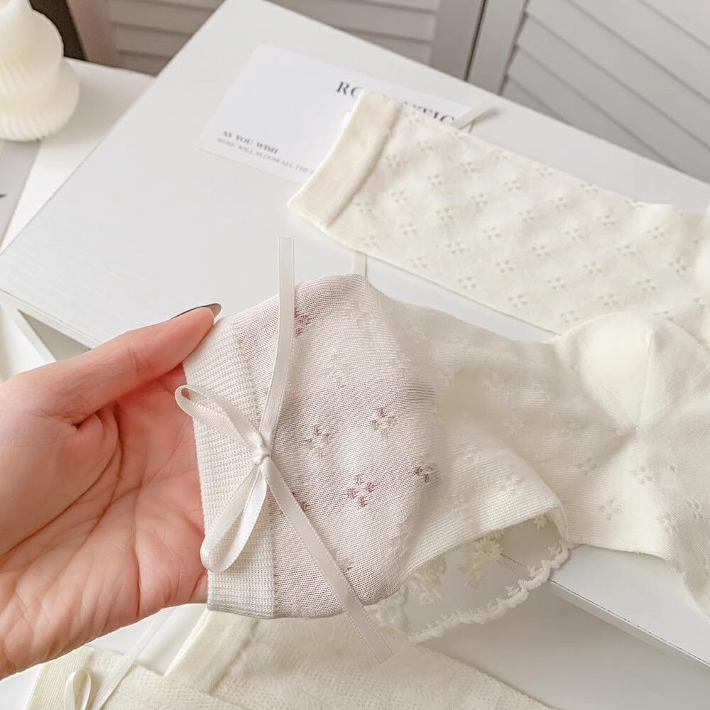 White Bowknot Side Ribbon Lolita Thin Mid-tube Socks for Women Ballet Style Lace Hollow Mesh Breathable Socks with Leather Shoes
