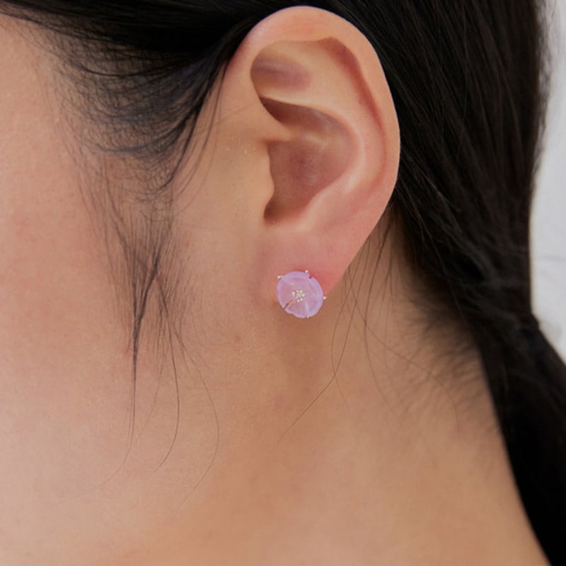 

OR D`OR Natural Stone Lavender Jade Flower Earrings baby pink