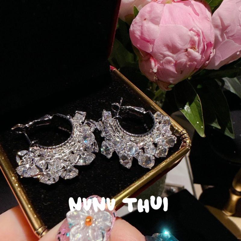 Elegant Asymmetrical Crystal Drop Earrings With Floral Motif Geometric Zircon Accents Formal Events